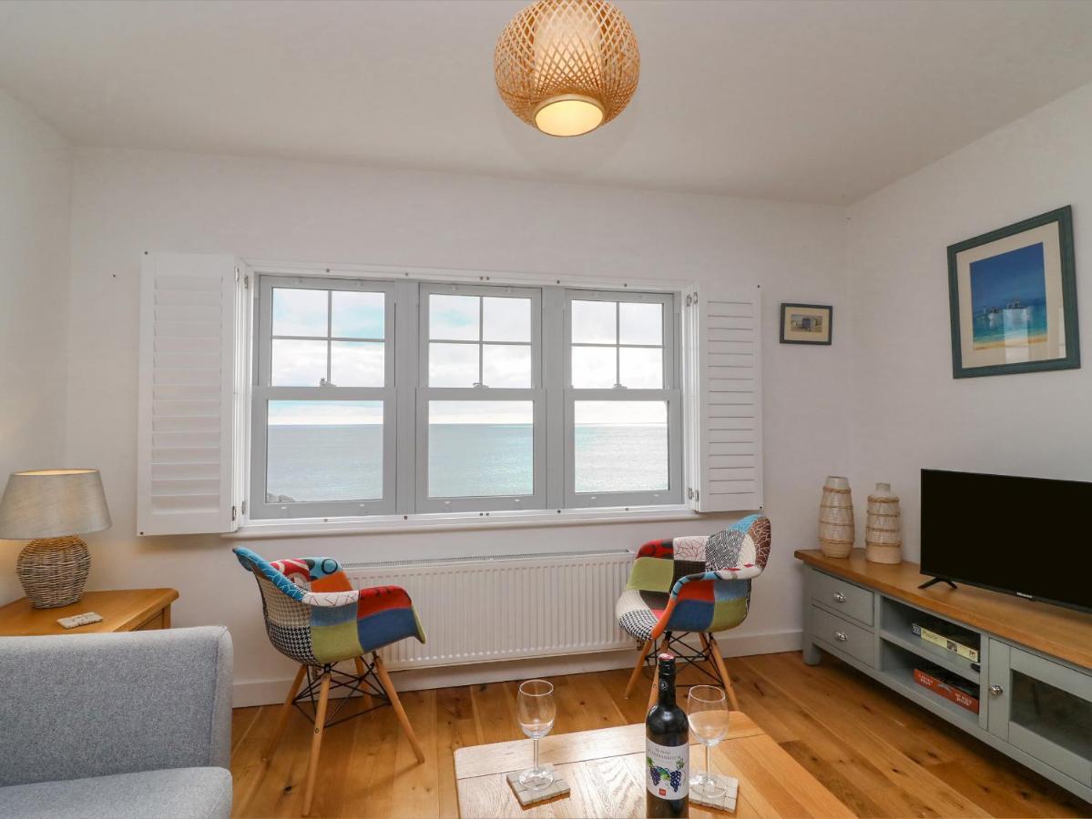 Beach Retreat Weymouth Exterior photo